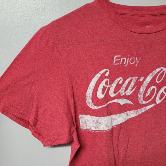 Coca Cola Tee ShirtRed Faded Mens Medium Enjoy Logo Pop Soda Halloween Costume - Picture 3 of 6